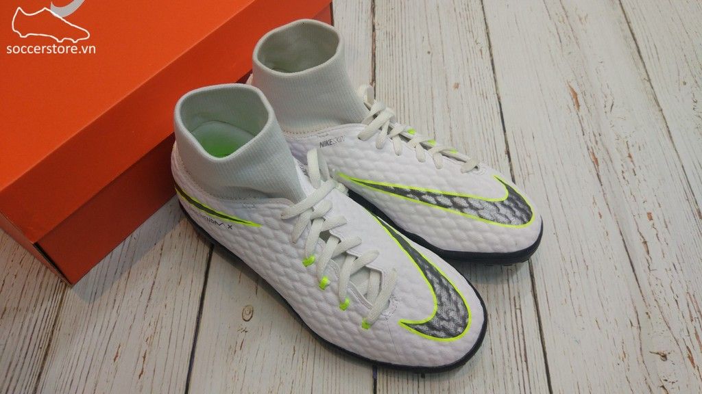 white hypervenom phantom 3